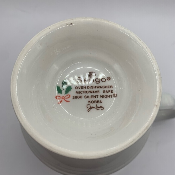 Sango Tea Cup VintageSilentNight
Green TrimLine Sledding,Skating Winter Scenes - Picture 7 of 7